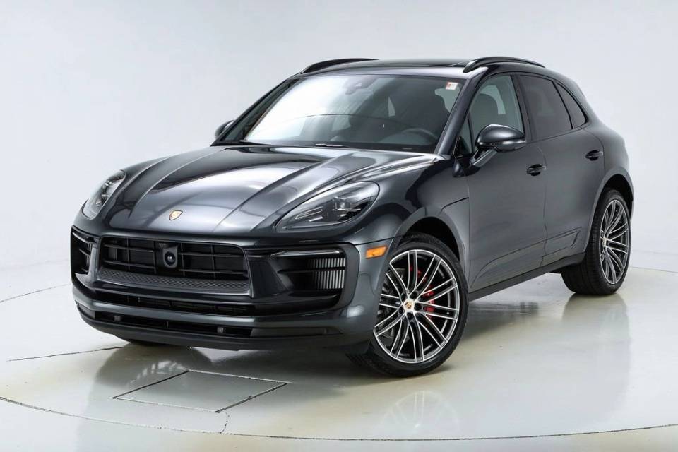 2026 Porsche Macan