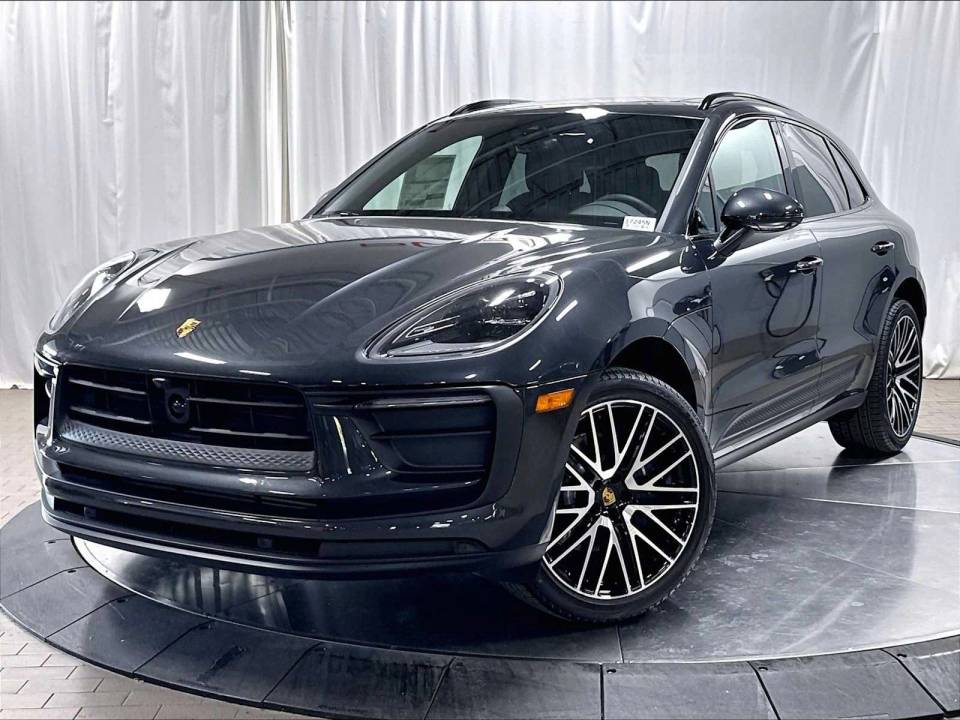 2026 Porsche Macan