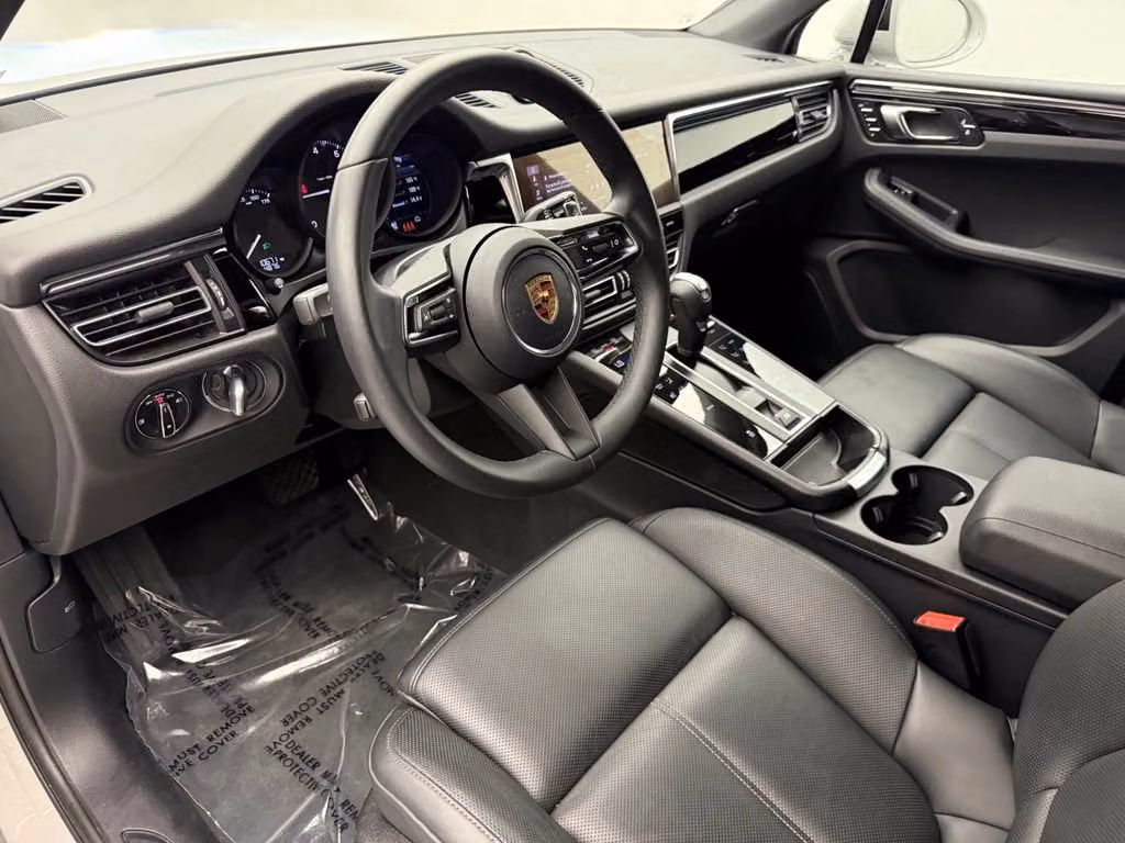 2026 Porsche Macan Base - Photo 28