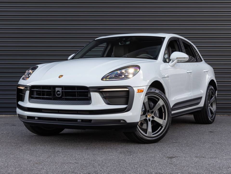 2026 Porsche Macan