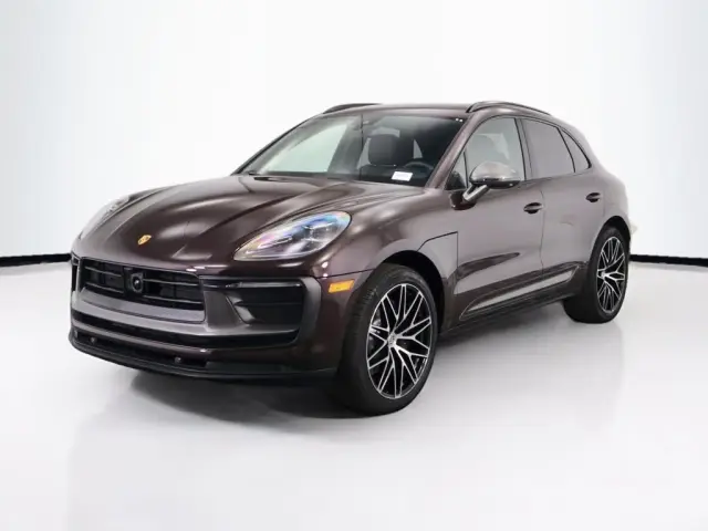 2025 Porsche Macan T - Photo 6