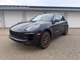 2017 Porsche Macan GTS's photo