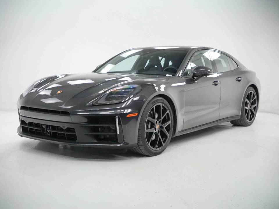 2026 Porsche Panamera