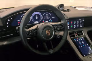 2025 Porsche Taycan S - Photo 25