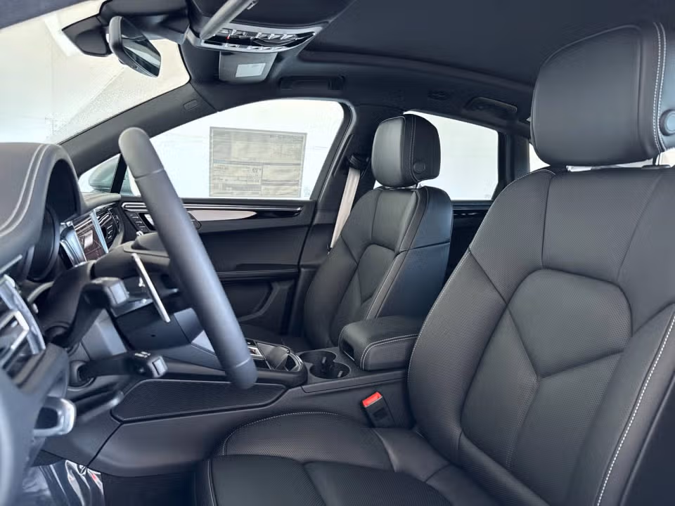 2026 Porsche Macan S - Photo 35