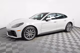 2026 Porsche Panamera Base - Photo 9