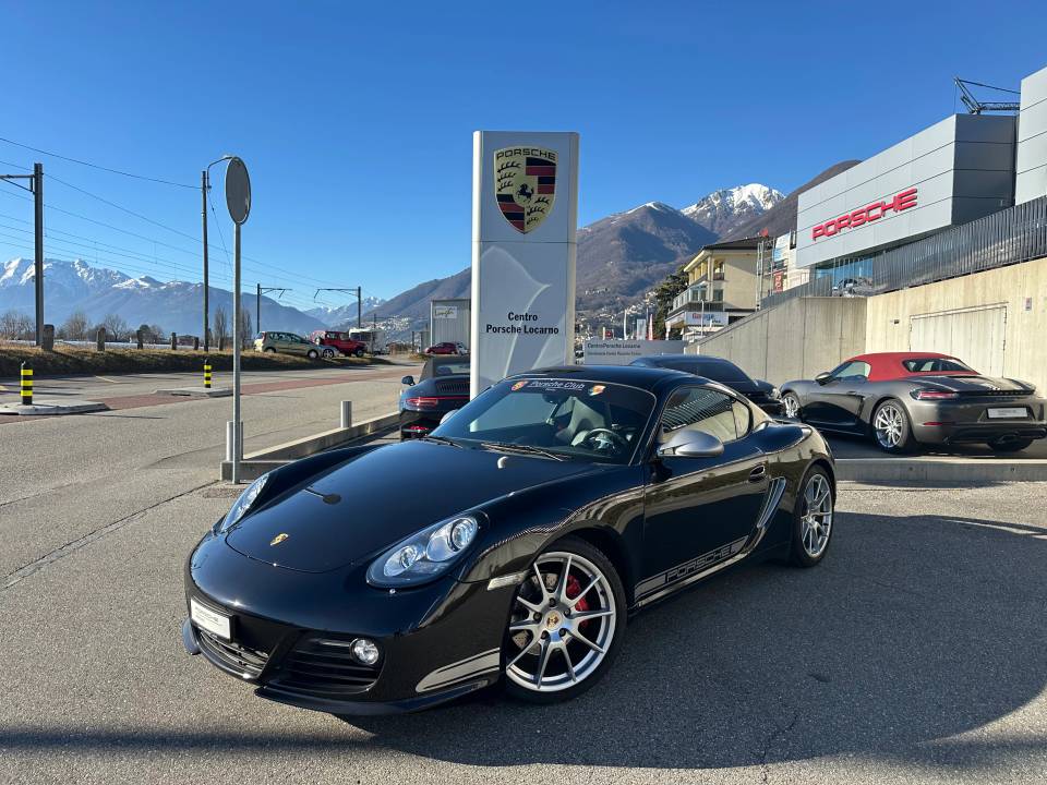 Achetez un Porsche Cayman R d'occasion ou dans votre Centro Porsche Locarno