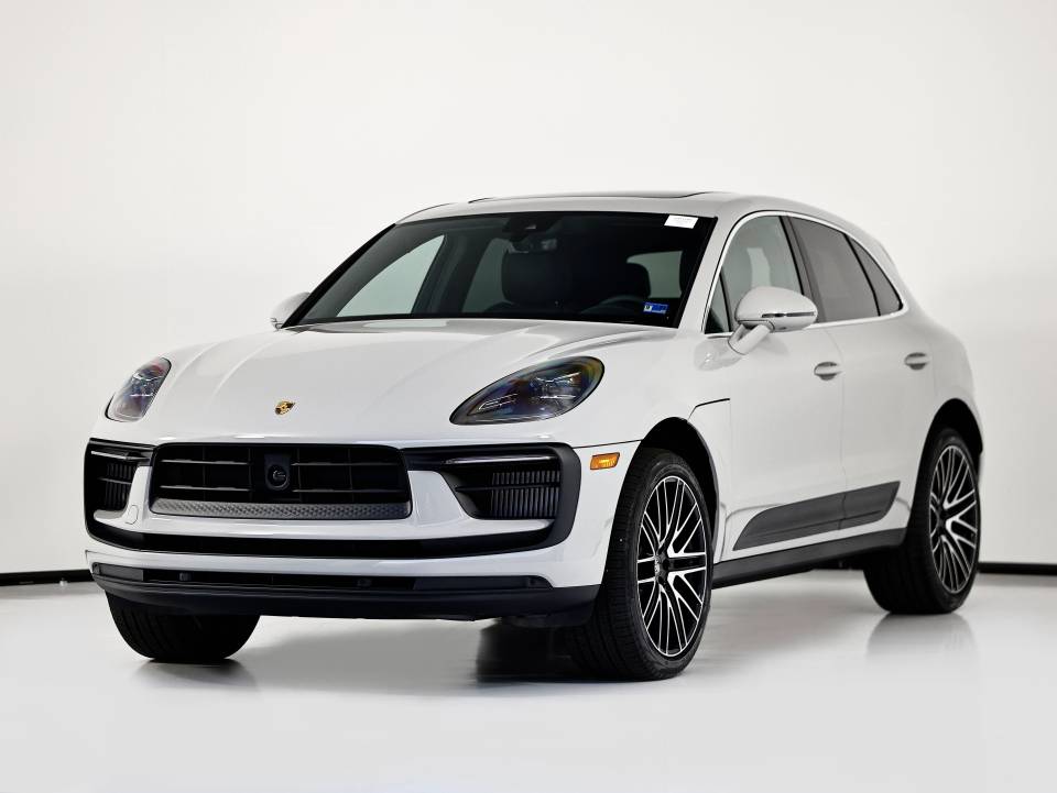 2026 Porsche Macan