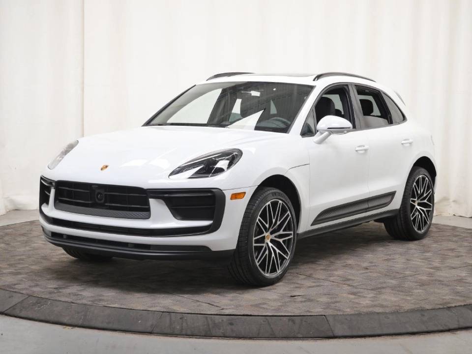 2026 Porsche Macan T