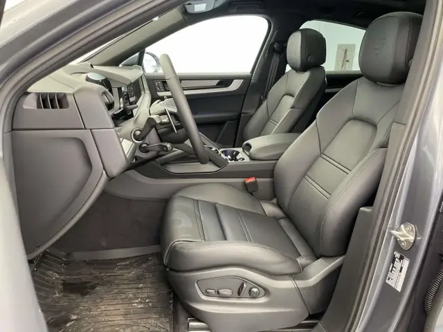 2026 Porsche Cayenne Coup Base - Photo 38