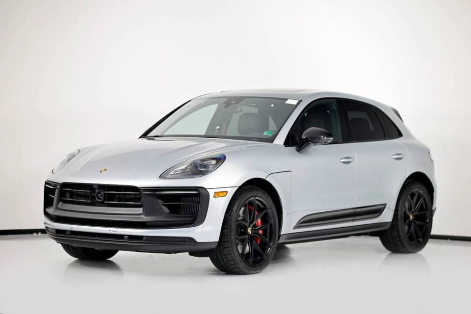 2026 Porsche Macan GTS
