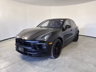 2022 Porsche Macan
