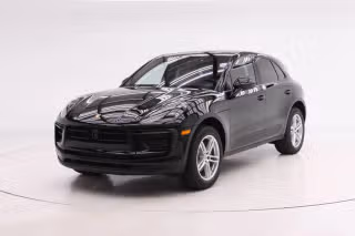 2026 Porsche Macan's photo