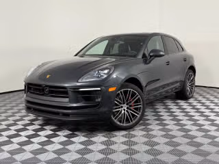 2026 Porsche Macan S's photo