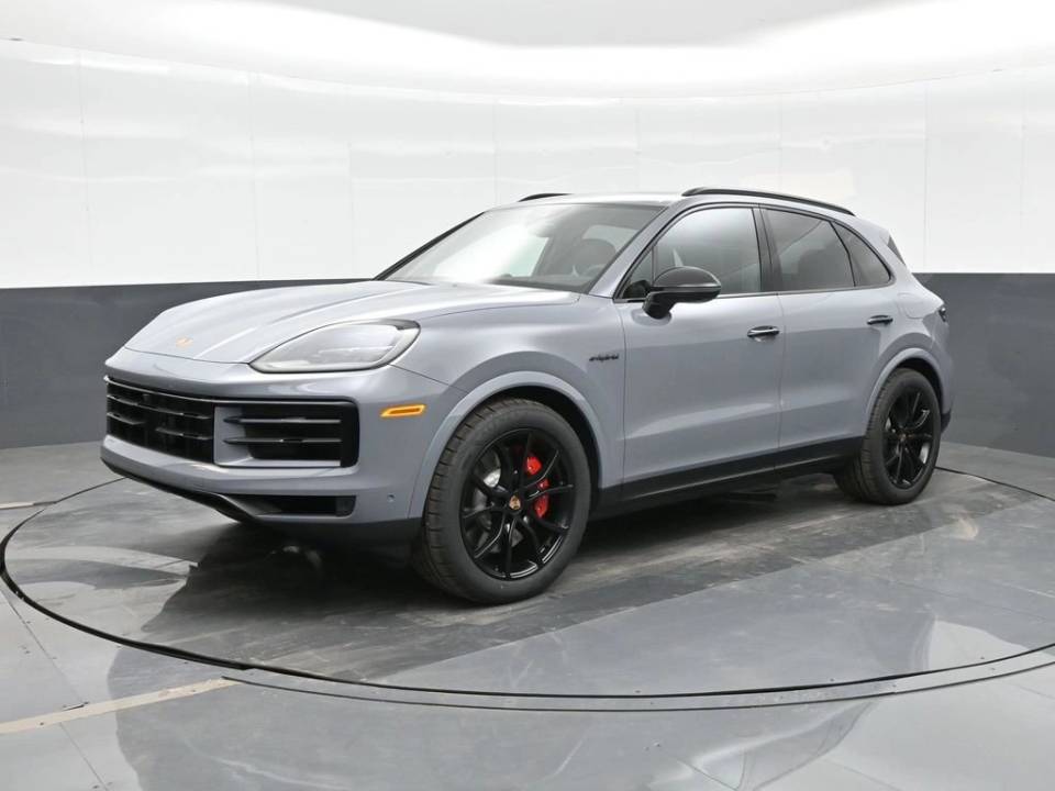 2026 Porsche Cayenne S E-Hybrid