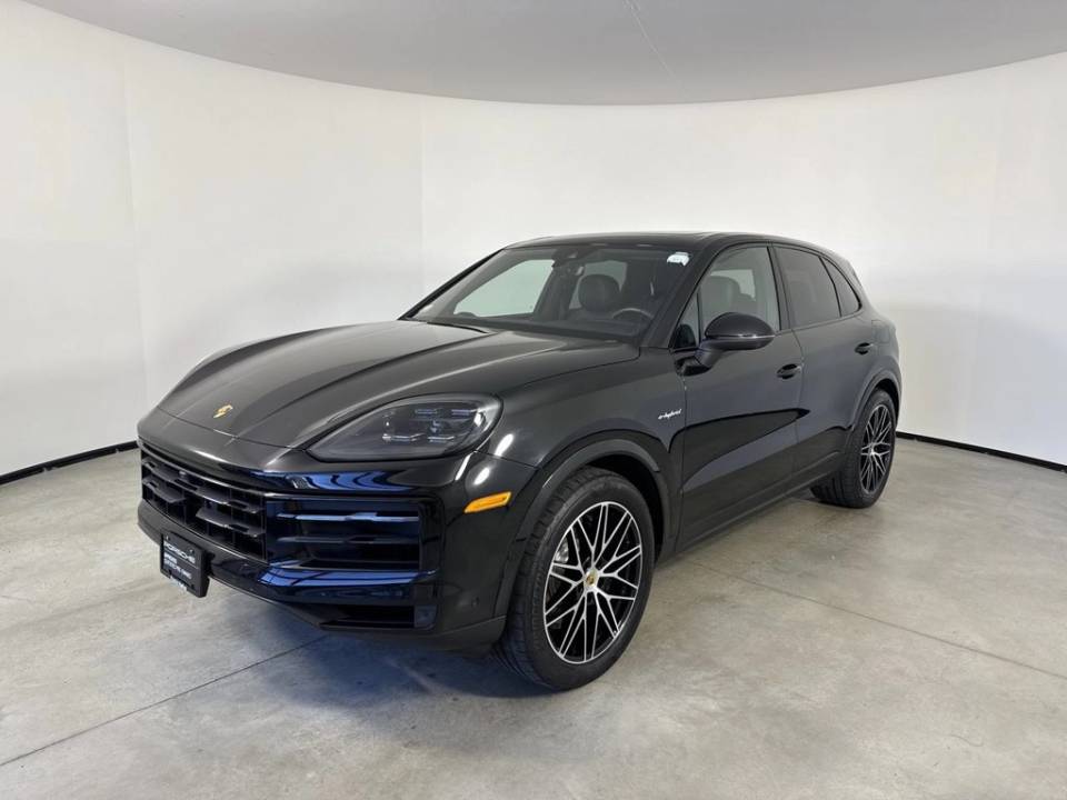 2024 Porsche Cayenne E-Hybrid