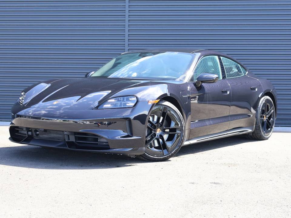 2026 Taycan 4 Black Edition listing photo