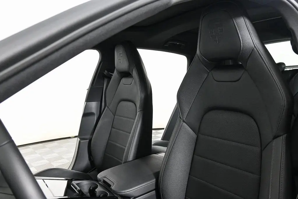 2025 Porsche Panamera Base - Photo 40