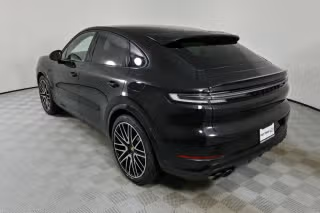 2025 Porsche Cayenne Coup S E-Hybrid - Photo 17