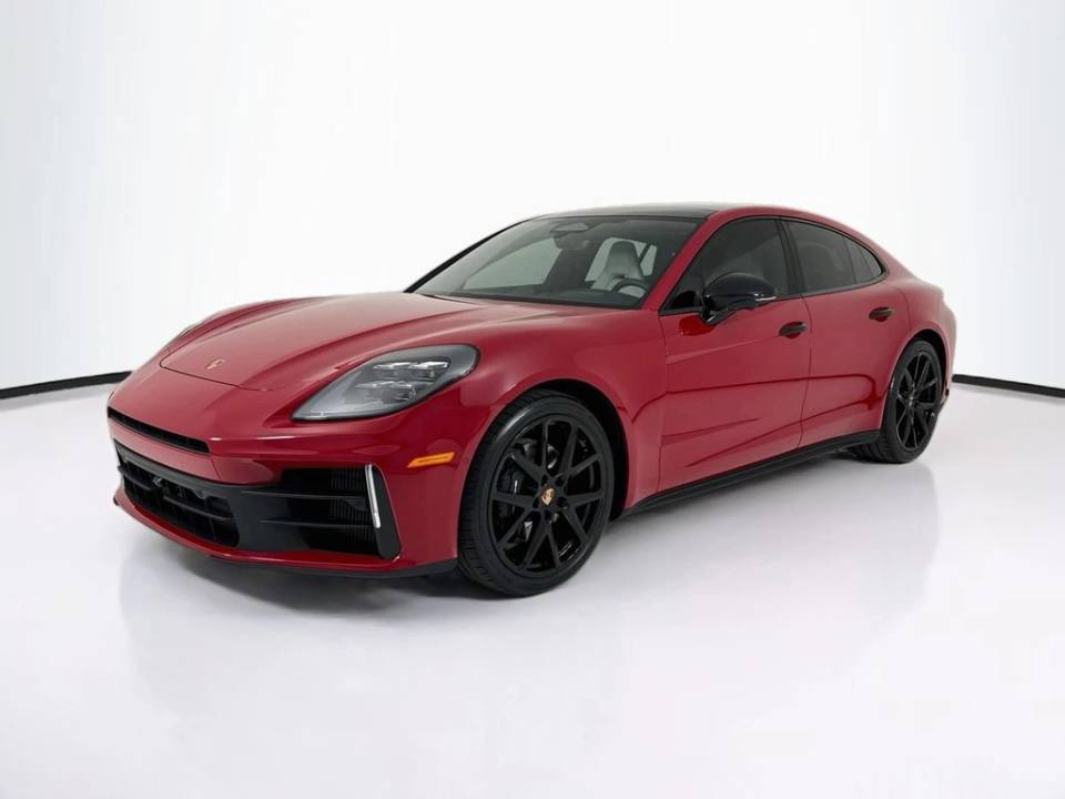 2026 Porsche Panamera 4