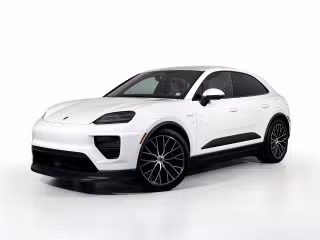 2025 Porsche Macan Macan 4 Electric's photo