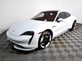 2021 Porsche Taycan Turbo's photo
