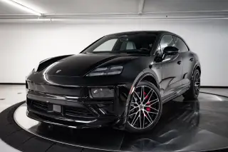 2024 Porsche Macan Turbo, photo 5