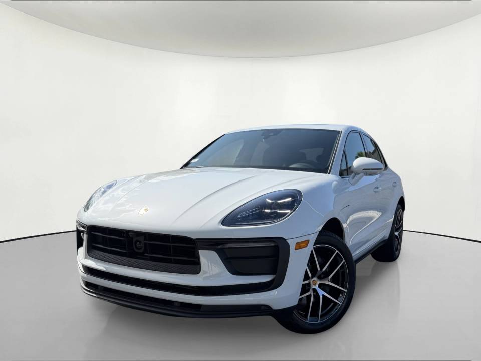 2026 Porsche Macan