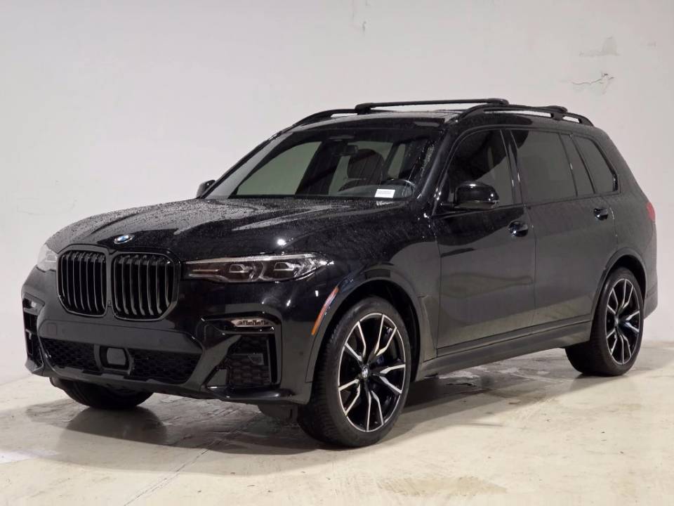 2022 BMW X7