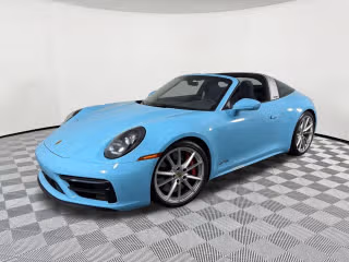 2024 Porsche 911 Carrera GTS