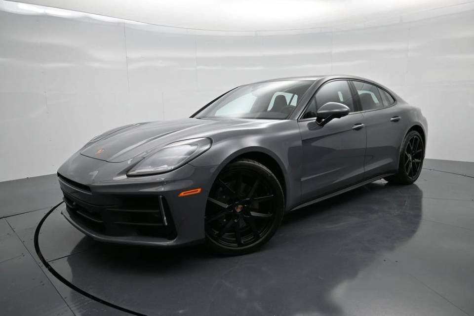 2026 Porsche Panamera