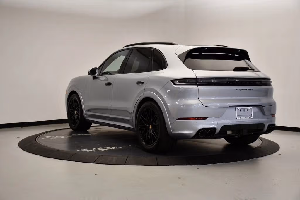 2026 Porsche Cayenne GTS - Photo 20