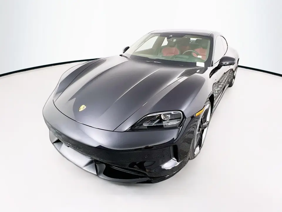 2026 Porsche Taycan GTS - Photo 7