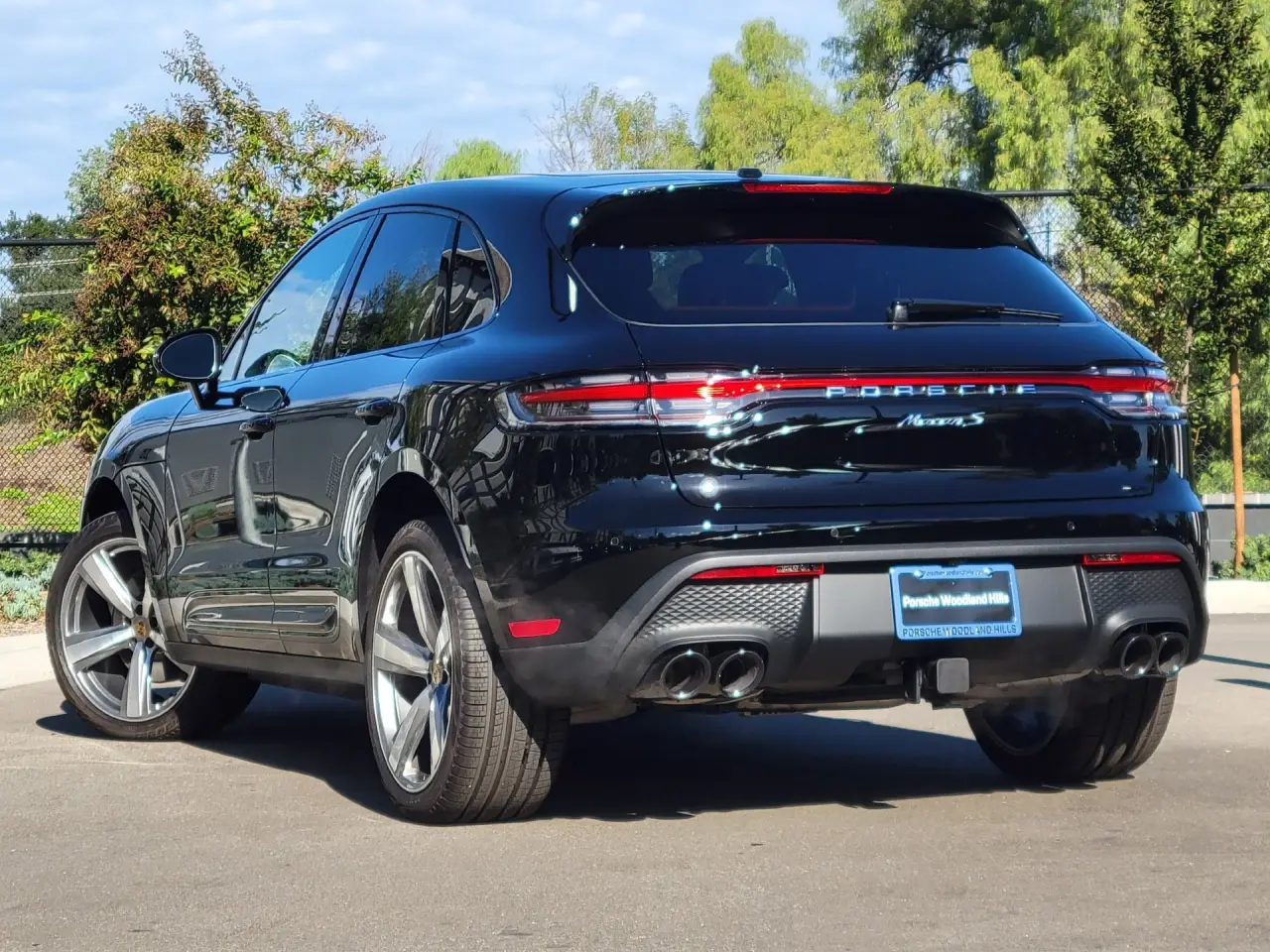 2025 Porsche Macan S - Photo 24