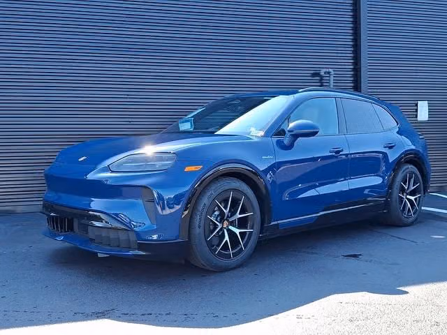 Used 2026 Porsche Cayenne Base with VIN WP1AA2X17TD000548 for sale in Pittsburgh, PA
