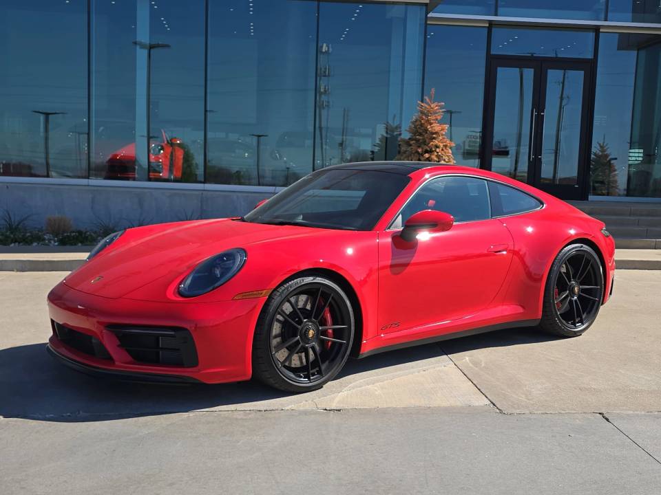 2023 Porsche 911 GTS