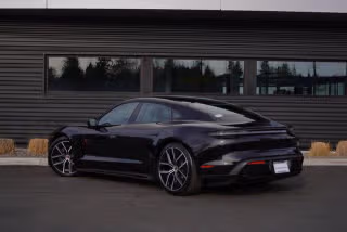 2026 Porsche Taycan Base - Photo 17