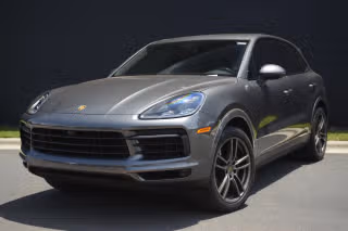 2021 Porsche Cayenne -'s photo