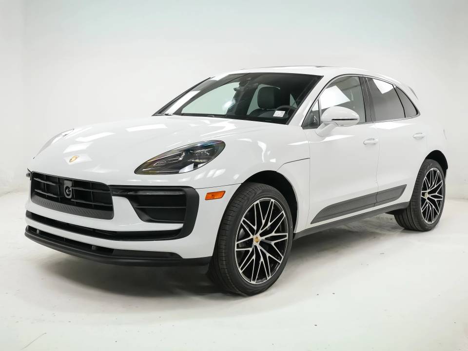 2026 Porsche Macan