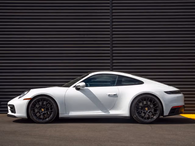2024 Porsche 911 GTS - Photo 10