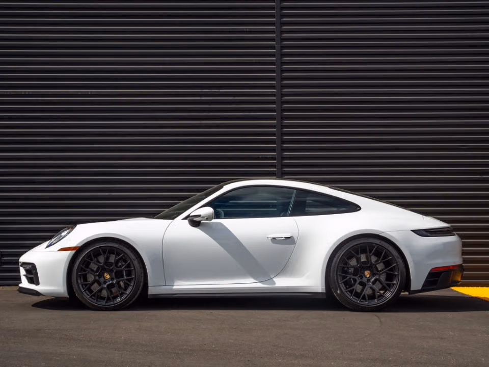 2024 Porsche 911 GTS - Photo 11
