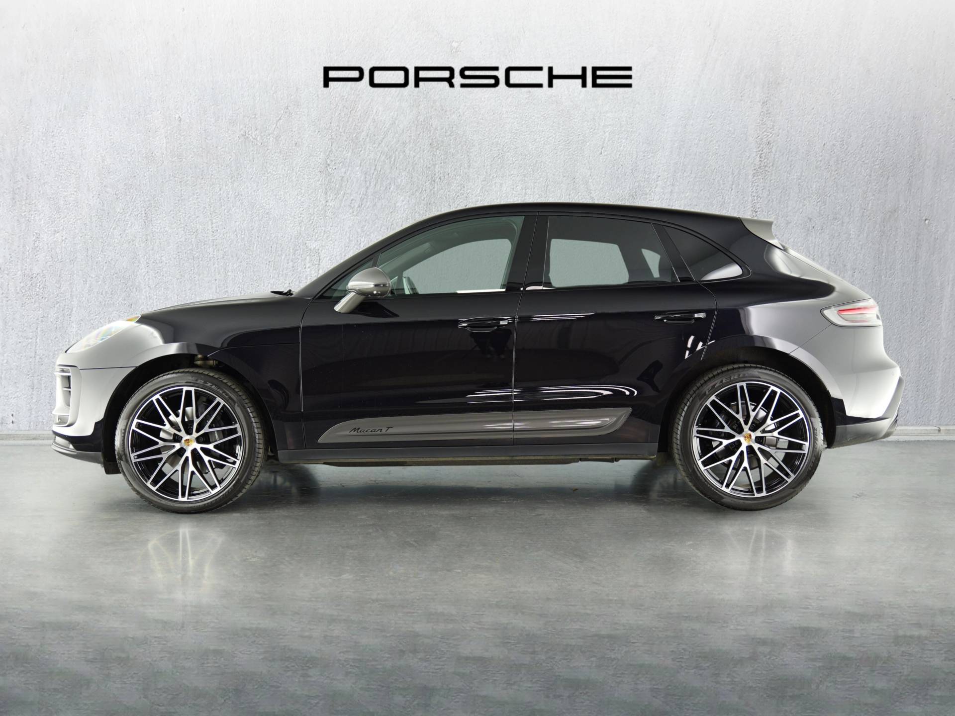 Macan T, photo 2 of 38