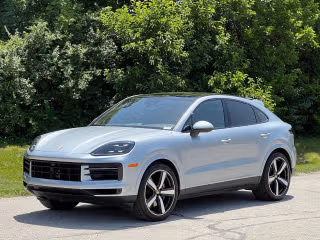 2024 Porsche Cayenne -'s photo