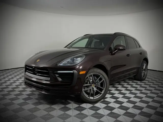 2025 Porsche Macan T - Photo 6