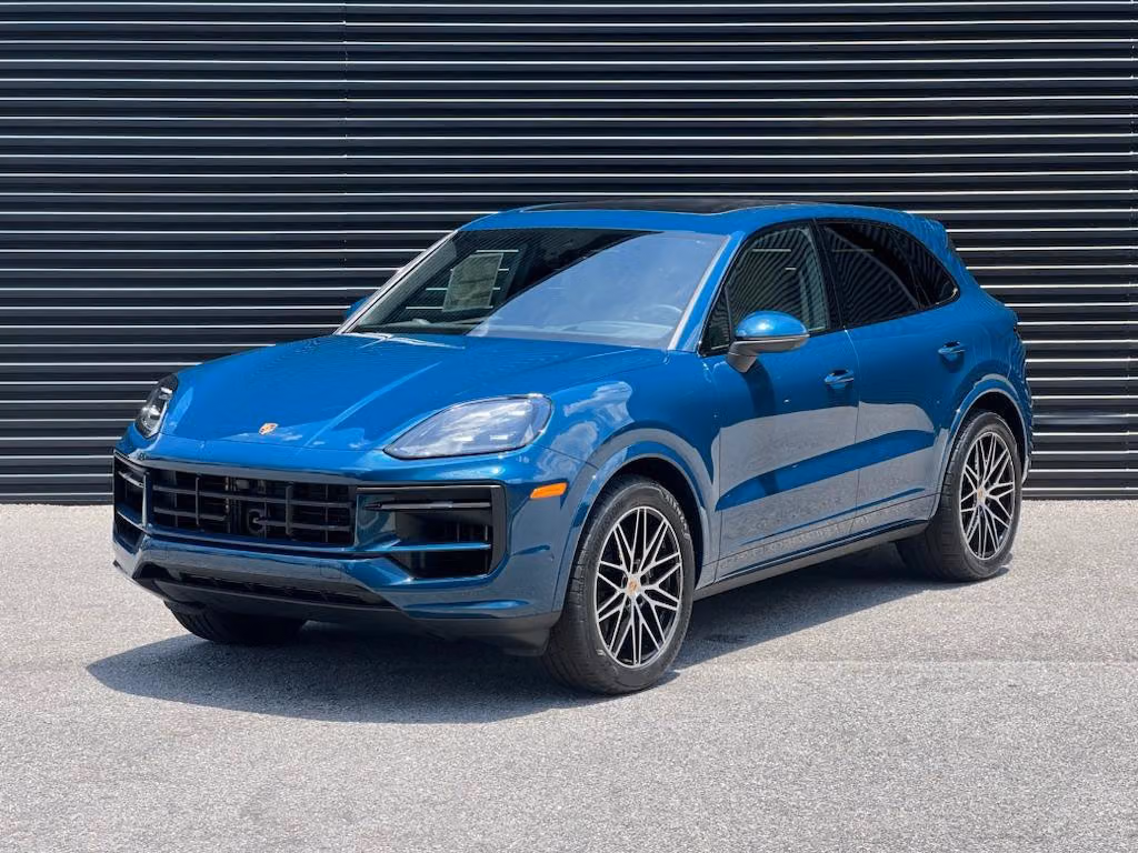 2025 Porsche Cayenne Base - Photo 4