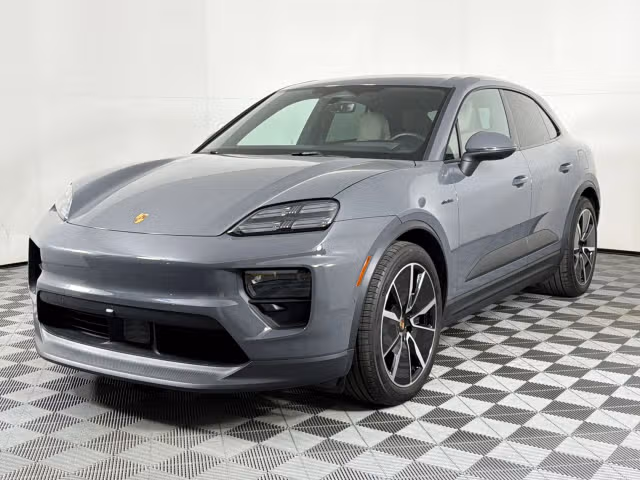 Used 2025 Porsche Macan Base with VIN WP1AA2XA5SL001704 for sale in Brentwood, TN