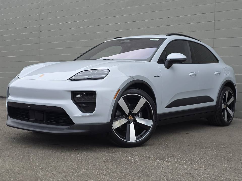 2026 Porsche Macan