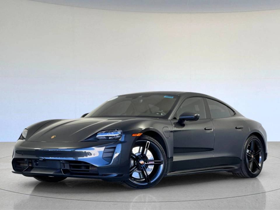 2021 Porsche Taycan Turbo
