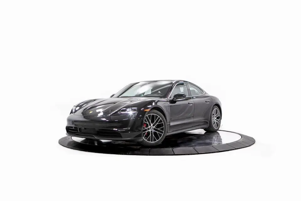 2022 Porsche Taycan S - Photo 7