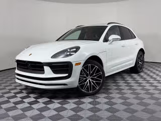 2026 Porsche Macan's photo